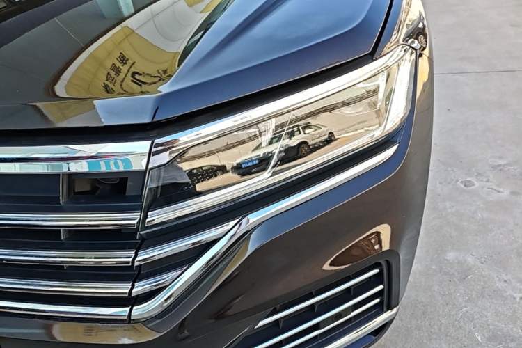 Used Volkswagen Touareg 2019 2.0 TSI Ruiyi Edition China V Standard Left Front Headlight