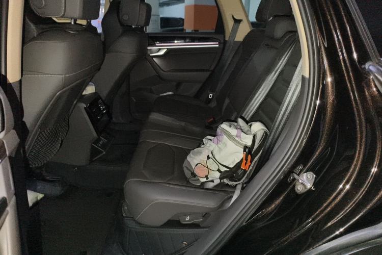 Used Volkswagen Touareg 2019 2.0TSI Ruiyi Edition China VI Standard Left Rear Seat