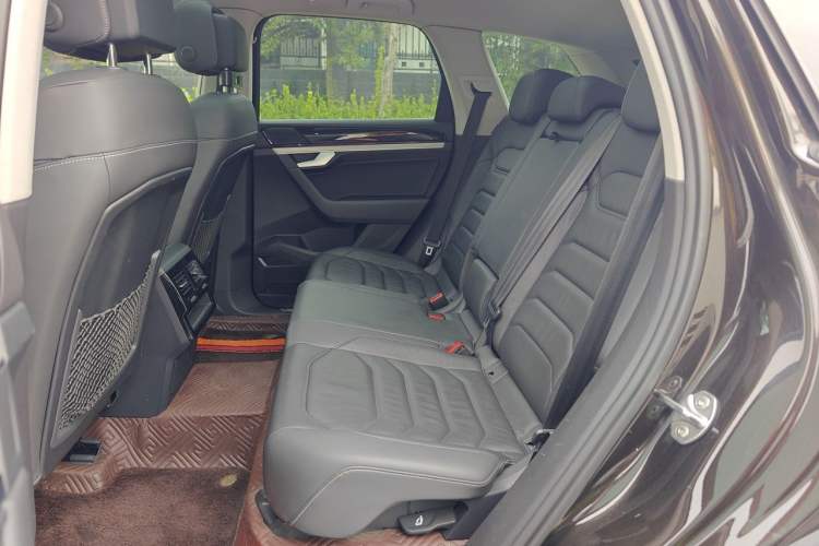 Used Volkswagen Touareg 2019 3.0 TSI RuiFeng Edition China V Standard Left Rear Seat