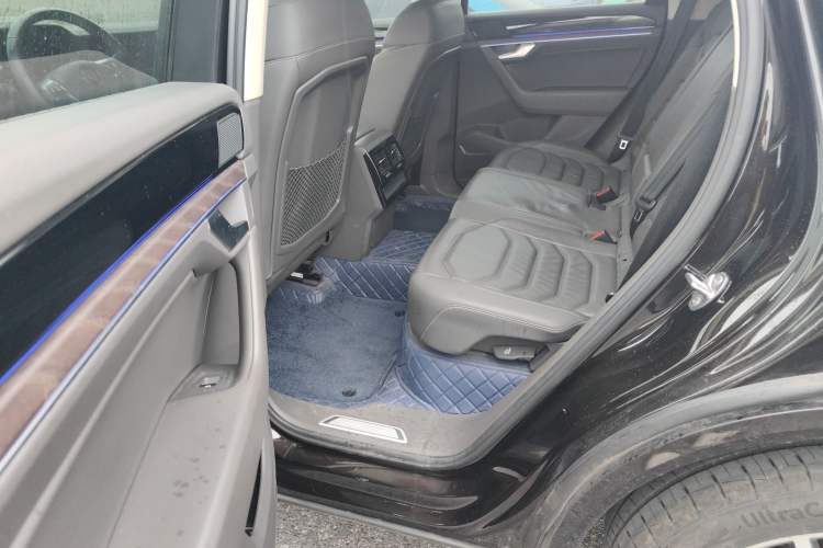 Used Volkswagen Touareg 2019 3.0 TSI RuiFeng Edition China VI Standard Left Rear Seat