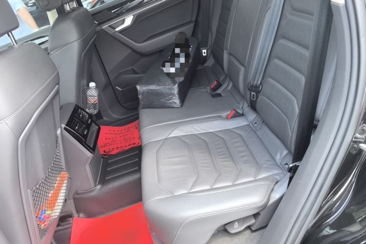 Used Volkswagen Touareg 2019 3.0 TSI RuiFeng Edition China V Standard Left Rear Seat