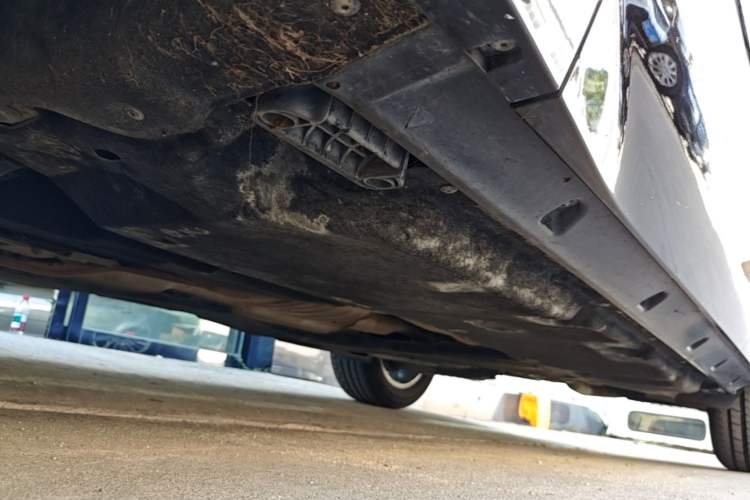 Used Volkswagen Touareg 2019 2.0 TSI Ruiyi Edition China V Standard Left Side Sill