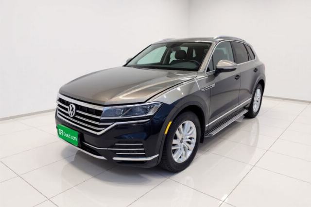 Używany Volkswagen Touareg 2019 2.0 TSI Ruiyi Edition China V Standard