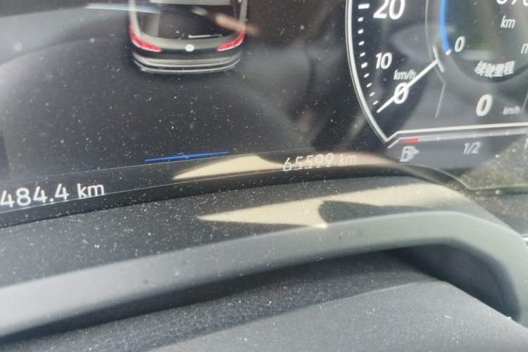 Used Volkswagen Touareg 2019 3.0 TSI RuiFeng Edition China VI Standard Odometer Close Up