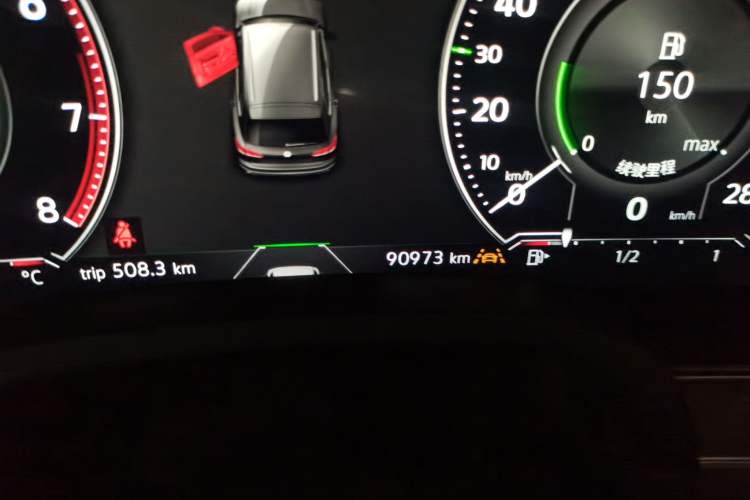 Used Volkswagen Touareg 2019 3.0 TSI RuiFeng Edition China V Standard Odometer Close Up