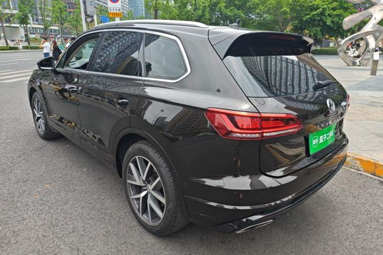 Used Volkswagen Touareg 2019 3.0 TSI RuiFeng Edition China V Standard Rear Left 45 Deg