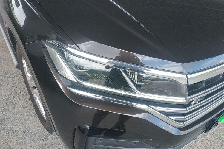 Used Volkswagen Touareg 2019 3.0 TSI RuiFeng Edition China VI Standard Right Front Headlight