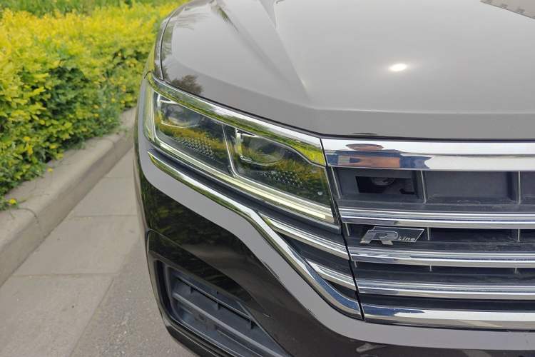 Used Volkswagen Touareg 2019 3.0 TSI RuiFeng Edition China V Standard Right Front Headlight