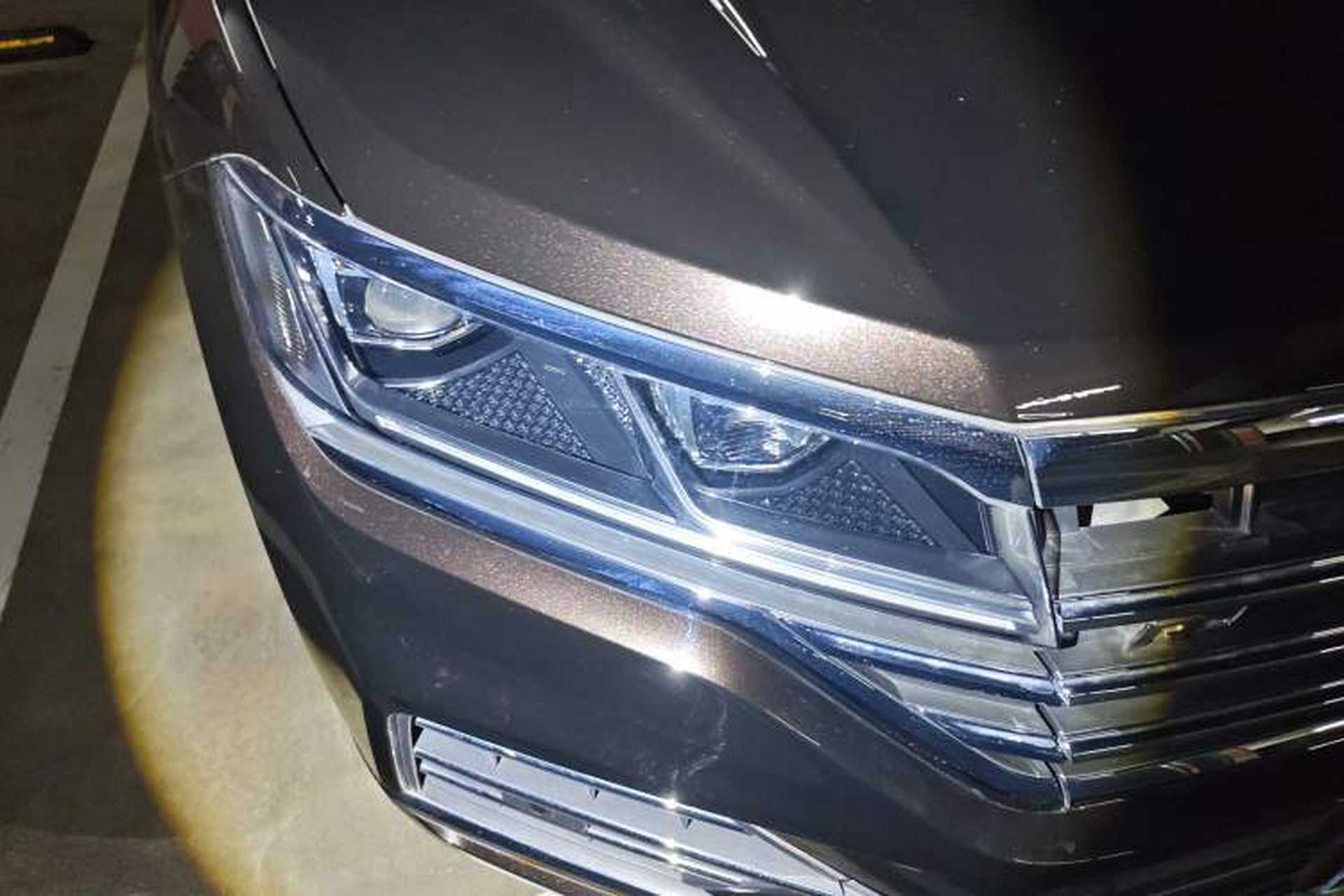 Used Volkswagen Touareg 2019 2.0 TSI Ruiyi Edition China V Standard Right Front Headlight