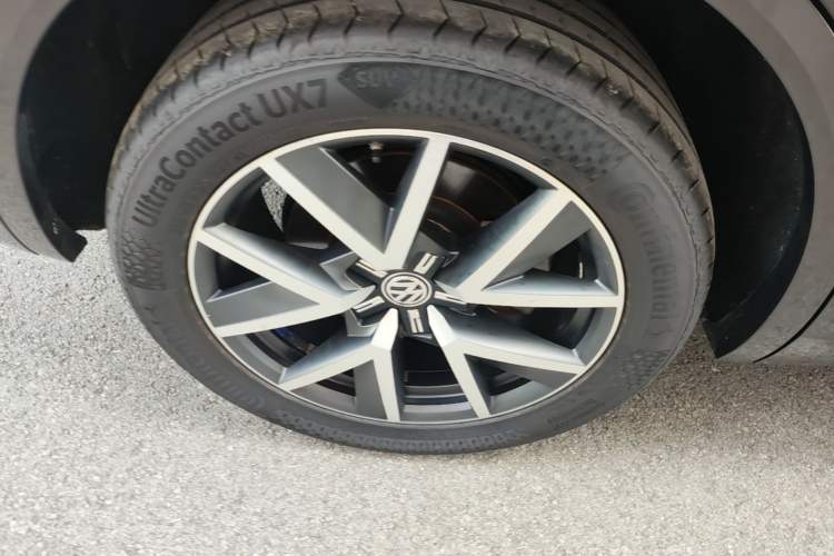 Used Volkswagen Touareg 2019 3.0 TSI RuiFeng Edition China VI Standard Right Rear Wheel Hub