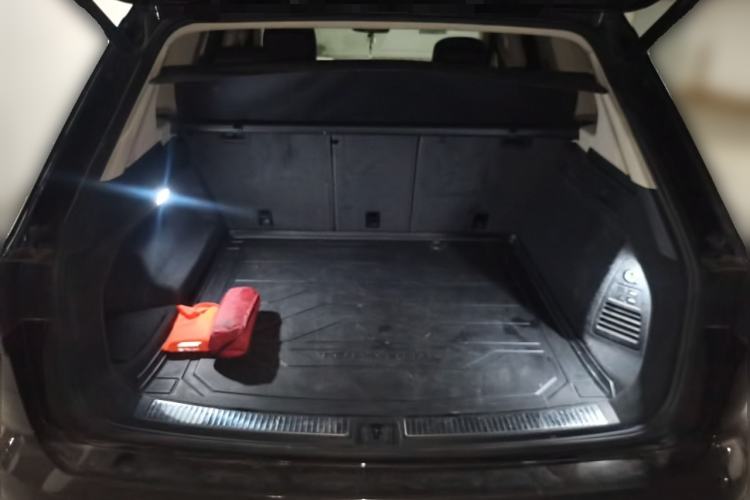 Used Volkswagen Touareg 2019 3.0 TSI RuiFeng Edition China V Standard Trunk