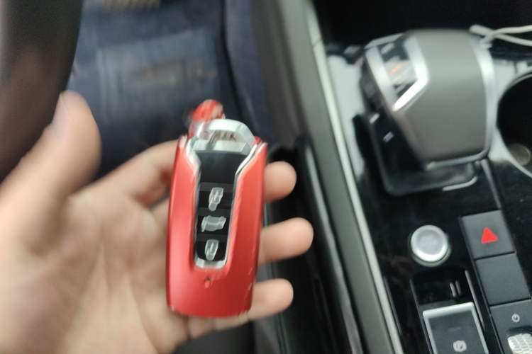 Used Volkswagen Touareg 2019 3.0 TSI RuiFeng Edition China VI Standard Vehicle Key
