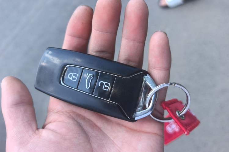 Used Volkswagen Touareg 2019 3.0 TSI RuiFeng Edition China V Standard Vehicle Key