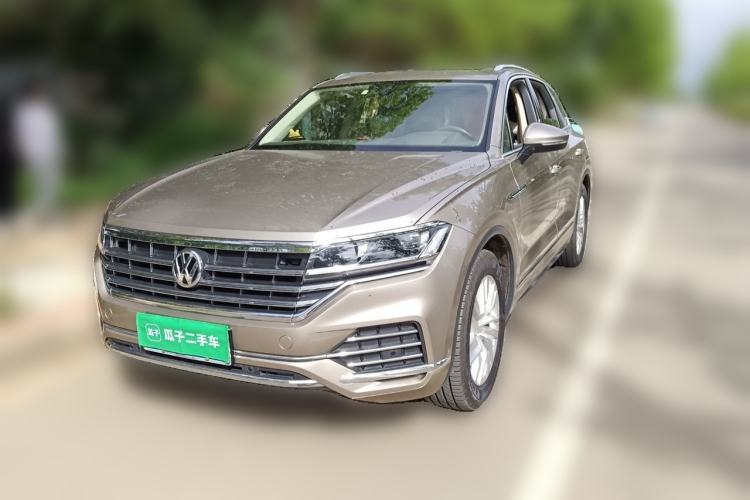 Used Volkswagen Touareg 2019 2.0 TSI Ruiyi Edition China V Standard Guazi used car, China used car export, Used car for sale, Used  cars, Cheapest cars for sale