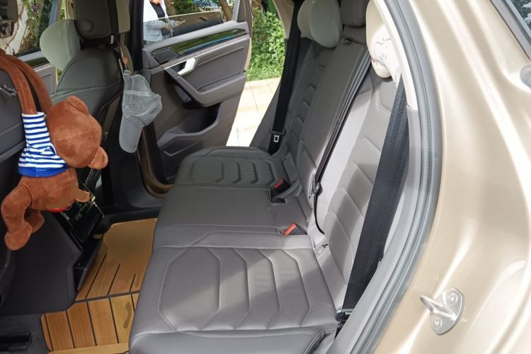 Used Volkswagen Touareg 2019 2.0 TSI Ruiyi Edition China V Standard Left Rear Seat
