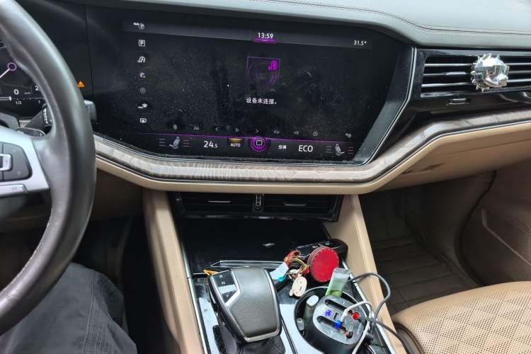 Used Volkswagen Touareg 2019 3.0 TSI Advanced Version China V Standard Audio And AC Panel