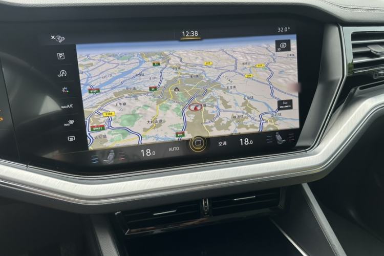 Used Volkswagen Touareg 2019 3.0 TSI RuiFeng Edition China VI Standard Audio And AC Panel