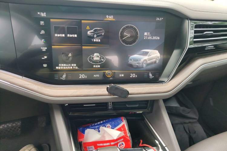 Used Volkswagen Touareg 2019 3.0 TSI RuiFeng Edition China V Standard Audio And AC Panel
