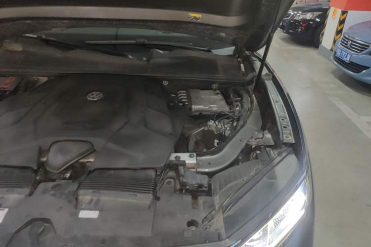 Used Volkswagen Touareg 2019 3.0 TSI RuiFeng Edition China VI Standard Engine Bay Left