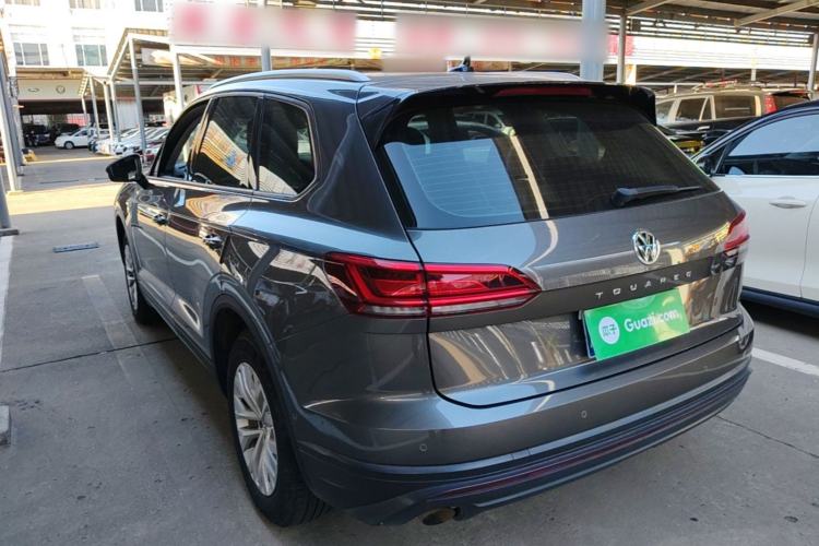 Used Volkswagen Touareg 2019 2.0 TSI Flagship Edition China VI Exterior 2