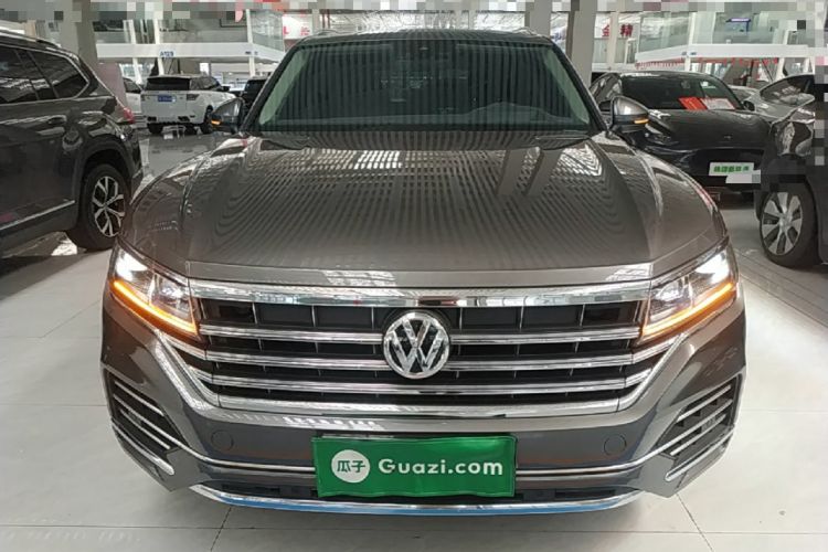 Used Volkswagen Touareg 2019 2.0 TSI Ruiyi Edition China V Standard Front