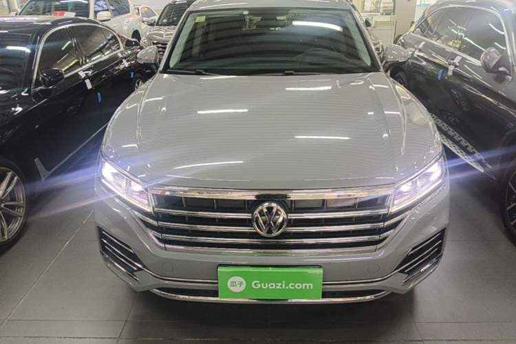 Used Volkswagen Touareg 2019 2.0TSI Ruiyi Edition China VI Standard Front