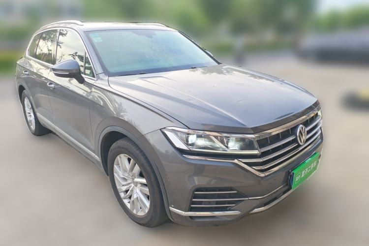 Used Volkswagen Touareg 2019 2.0TSI Ruiyi Edition China VI Standard Front Right 45 Deg