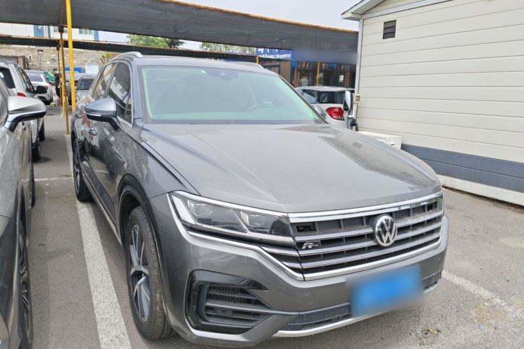 Used Volkswagen Touareg 2019 3.0 TSI RuiFeng Edition China VI Standard Front Right 45 Deg