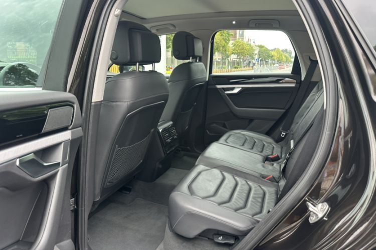 Used Volkswagen Touareg 2019 3.0 TSI RuiFeng Edition China VI Standard Interior 5