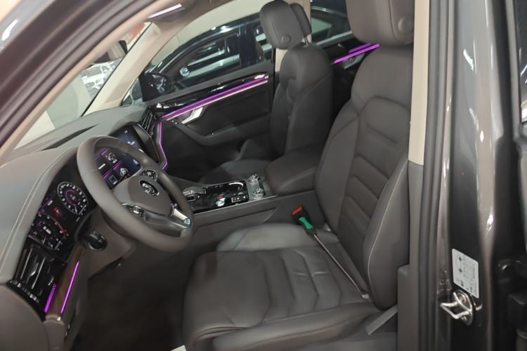 Used Volkswagen Touareg 2019 2.0TSI Ruiyi Edition China VI Standard Left Front Seat