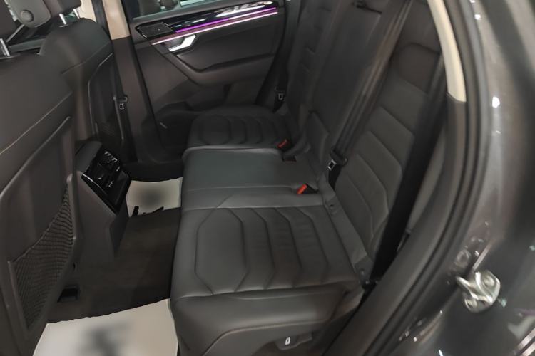 Used Volkswagen Touareg 2019 2.0TSI Ruiyi Edition China VI Standard Left Rear Seat