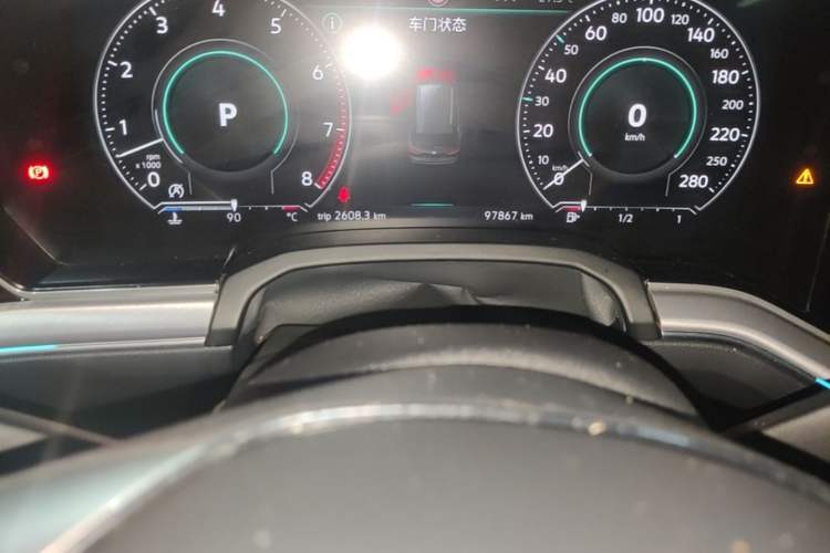 Used Volkswagen Touareg 2019 3.0 TSI RuiFeng Edition China VI Standard Odometer Close Up