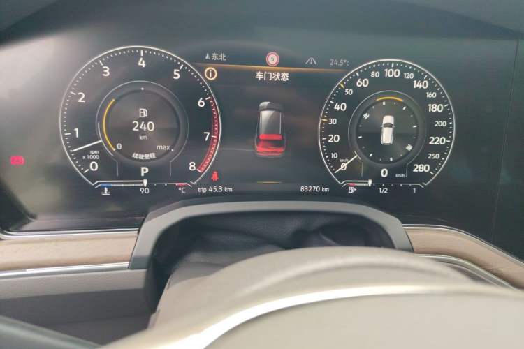Used Volkswagen Touareg 2019 3.0 TSI RuiFeng Edition China V Standard Odometer Close Up