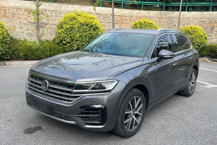 Volkswagen Touareg 2019 3.0 TSI RuiFeng Edition China VI Standard usata Guazi used car, China used car export, Used car for sale, Used cars, Cheapest cars for sale