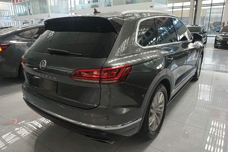 Used Volkswagen Touareg 2019 2.0 TSI Ruiyi Edition China V Standard Rear Right 45 Deg