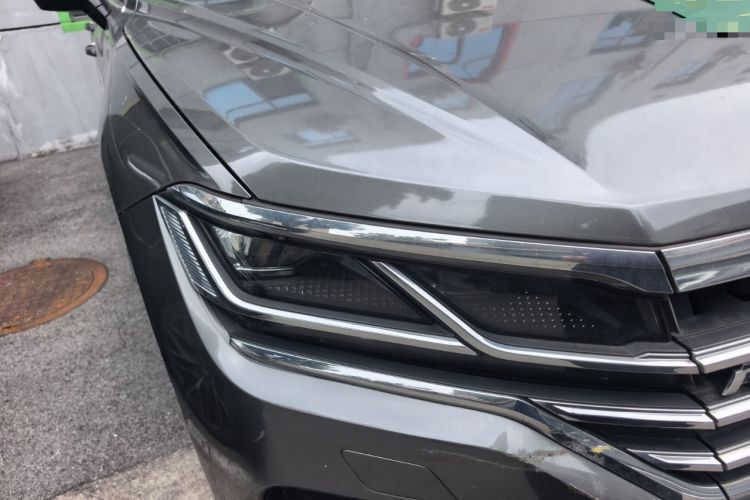 Used Volkswagen Touareg 2019 3.0 TSI Advanced Version China V Standard Right Front Headlight