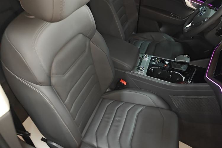 Used Volkswagen Touareg 2019 2.0TSI Ruiyi Edition China VI Standard Right Front Seat