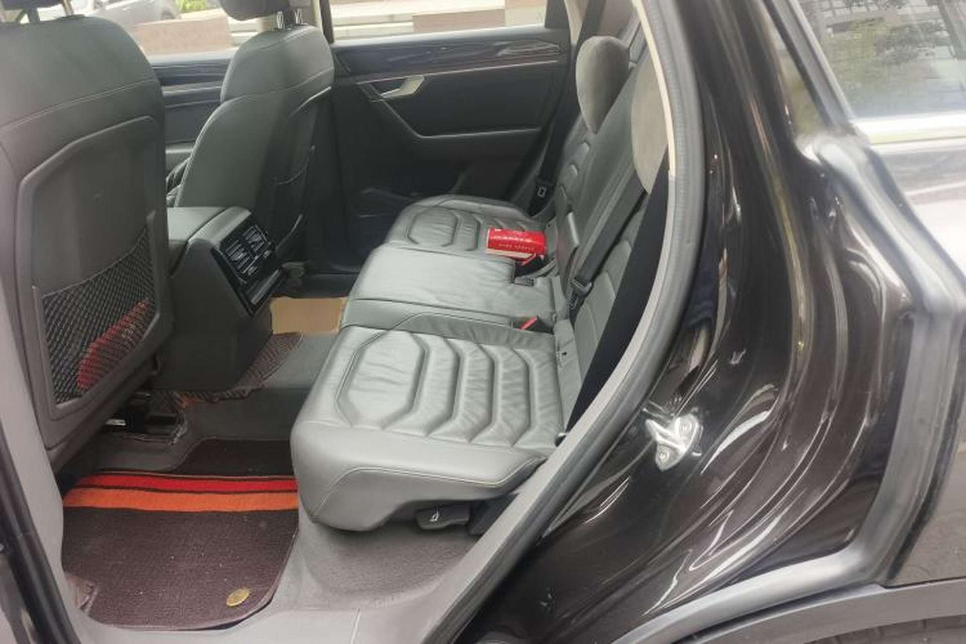 Used Volkswagen Touareg 2019 2.0 TSI Ruiyi Edition China V Standard Left Rear Seat
