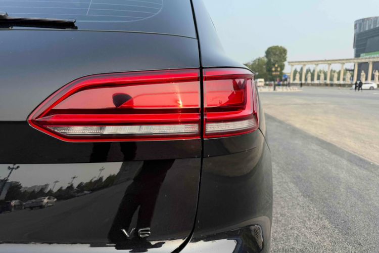 Used Volkswagen Touareg 2019 3.0 TSI RuiFeng Edition China VI Standard Exterior 1
