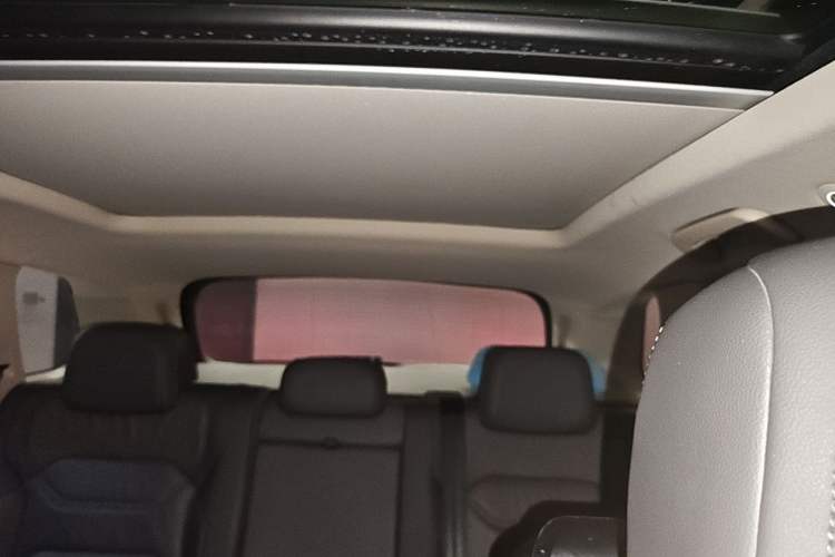 Used Volkswagen Touareg 2019 2.0 TSI Ruiyi Edition China V Standard Headliner