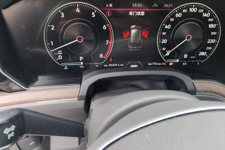 Used Volkswagen Touareg 2019 3.0 TSI RuiFeng Edition China V Standard Instrument Cluster
