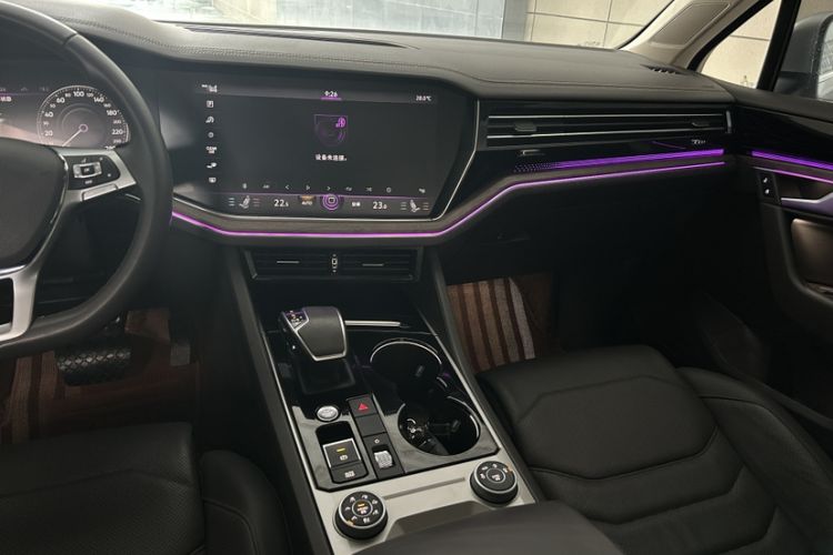 Used Volkswagen Touareg 2019 2.0 TSI Ruiyi Edition China V Standard Interior 2