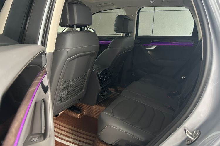 Used Volkswagen Touareg 2019 2.0 TSI Ruiyi Edition China V Standard Interior 5