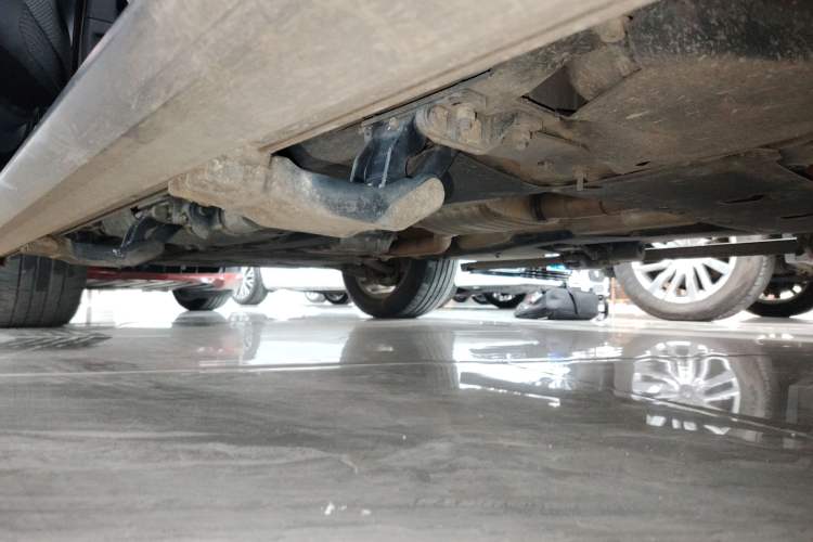 Used Volkswagen Touareg 2019 2.0 TSI Ruiyi Edition China V Standard Left Side Sill