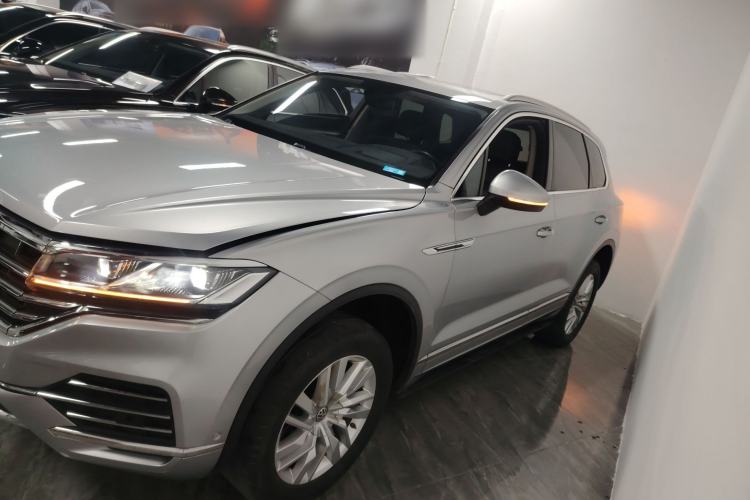Used Volkswagen Touareg 2019 2.0 TSI Ruiyi Edition China V Standard Left Side