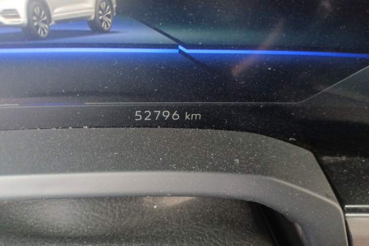 Used Volkswagen Touareg 2019 3.0 TSI RuiFeng Edition China VI Standard Odometer Close Up