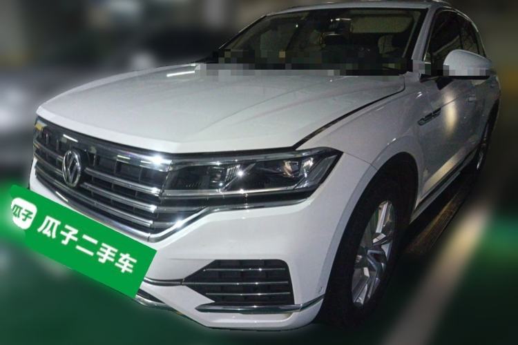 Used Volkswagen Touareg 2019 2.0 TSI Ruiyi Edition China V Standard Guazi used car, China used car export, Used car for sale, Used  cars, Cheapest cars for sale
