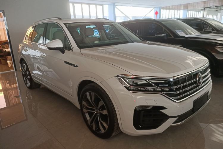 Used Volkswagen Touareg 2019 3.0 TSI Advanced Version China V Standard Front Right 45 Deg