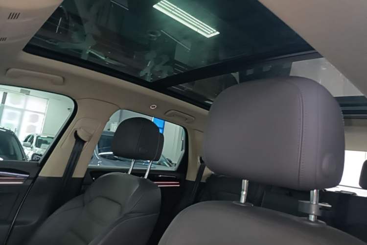 Used Volkswagen Touareg 2019 2.0 TSI Ruiyi Edition China V Standard Headliner
