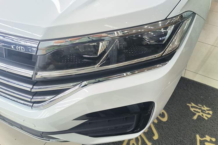 Used Volkswagen Touareg 2019 3.0 TSI RuiFeng Edition China V Standard Left Front Headlight